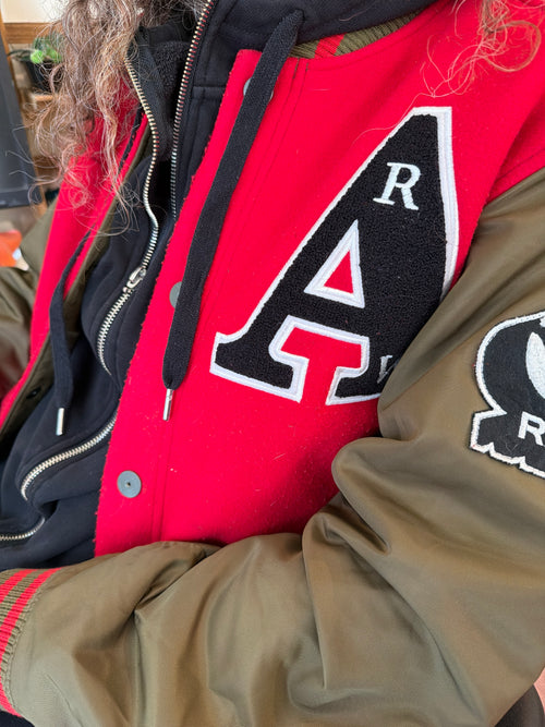 ג'קט קולג' אדום by Raw - Size M